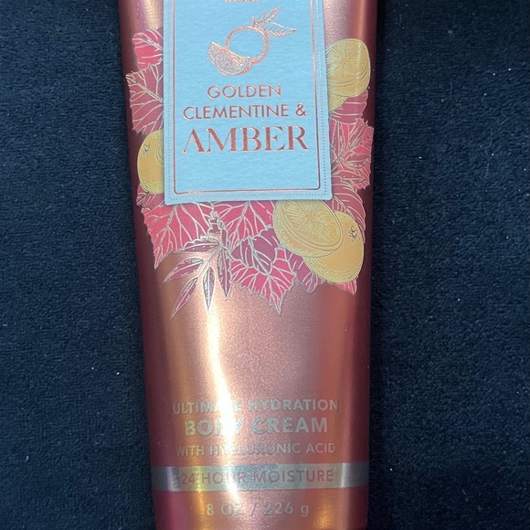 Bath & Body Works body cream - golden clementine & amber - Picture 1 of 2